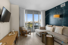 MODERN Resort POOL Apartment